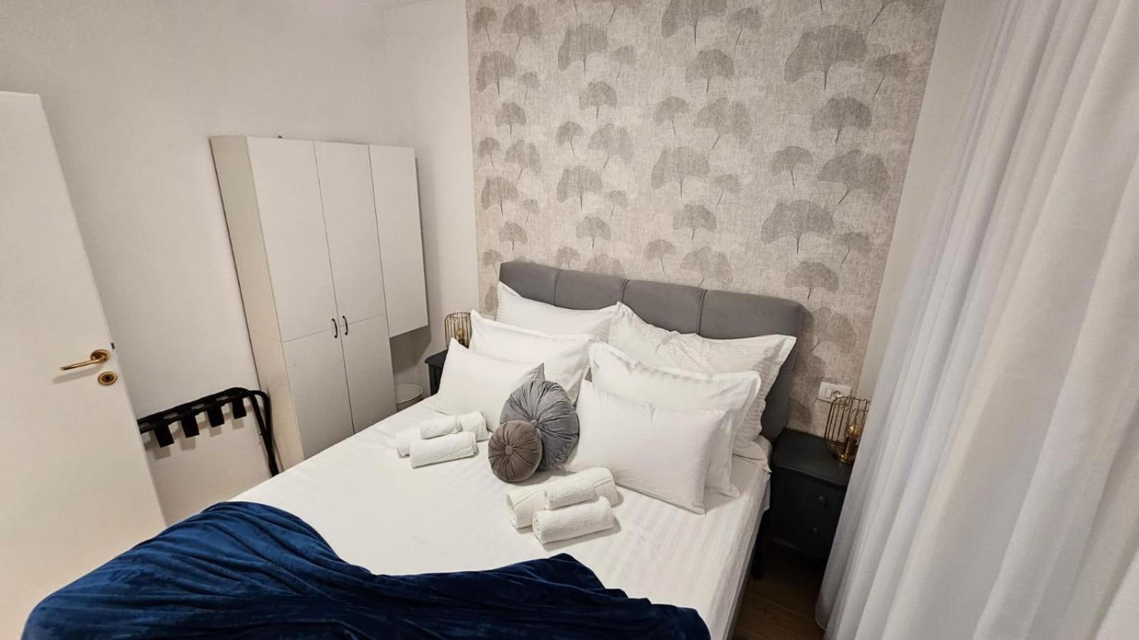 Apartment Leilani & Karolina Vrsi Εξωτερικό φωτογραφία